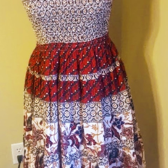 Pink Apple, Red/Gold Dress - Picture 5 of 5